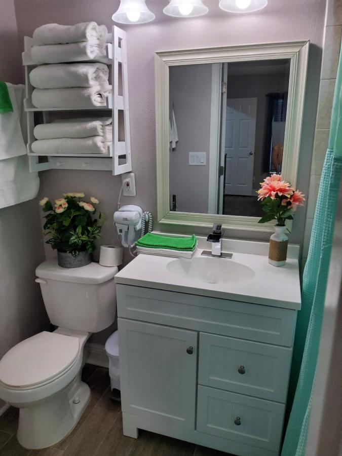 Beautiful Apartment Close To Everything Τάμπα Εξωτερικό φωτογραφία